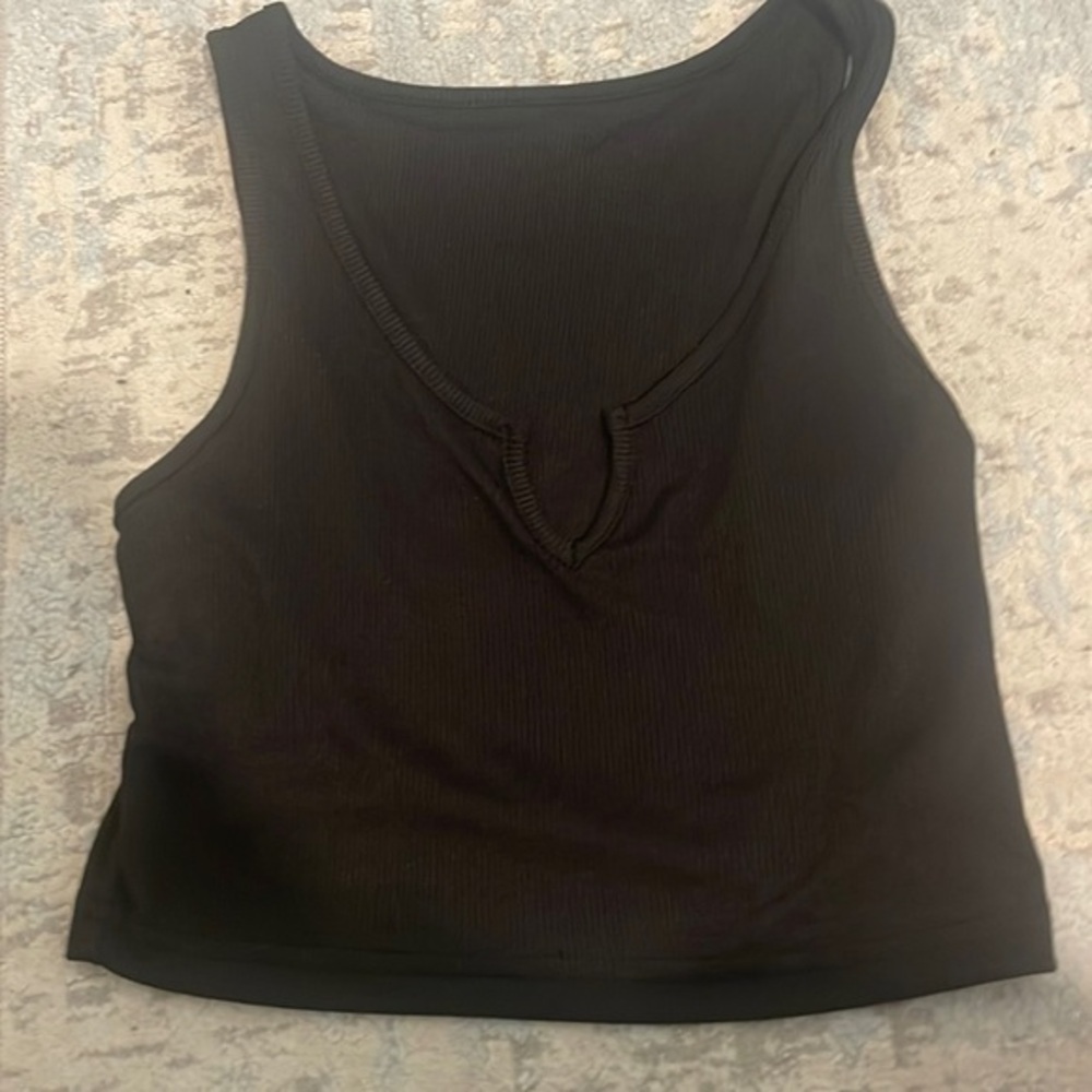 Cropped tank